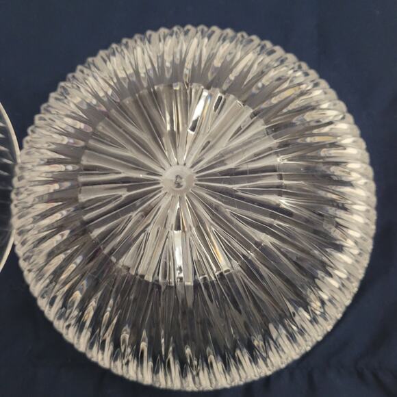 Durable Plastic Bowl - 9" x 4" - Perfect for Everyday Use - Picture 6 of 8